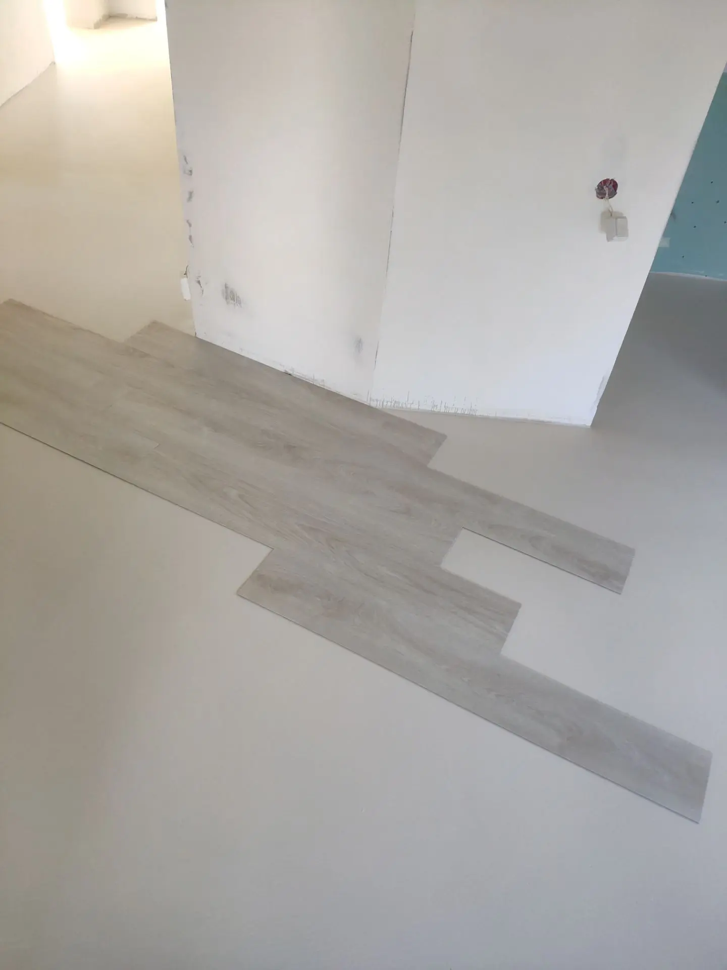 Укладка: Moduleo Roots 40 Midland Oak 22110 - Тольятти. Ягодное - частный дом