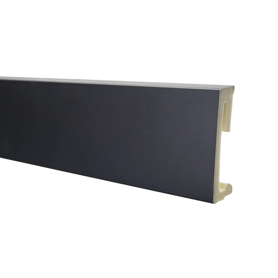 Salag Плинтус Black RAL9005 2,2 м (Alpha 60)